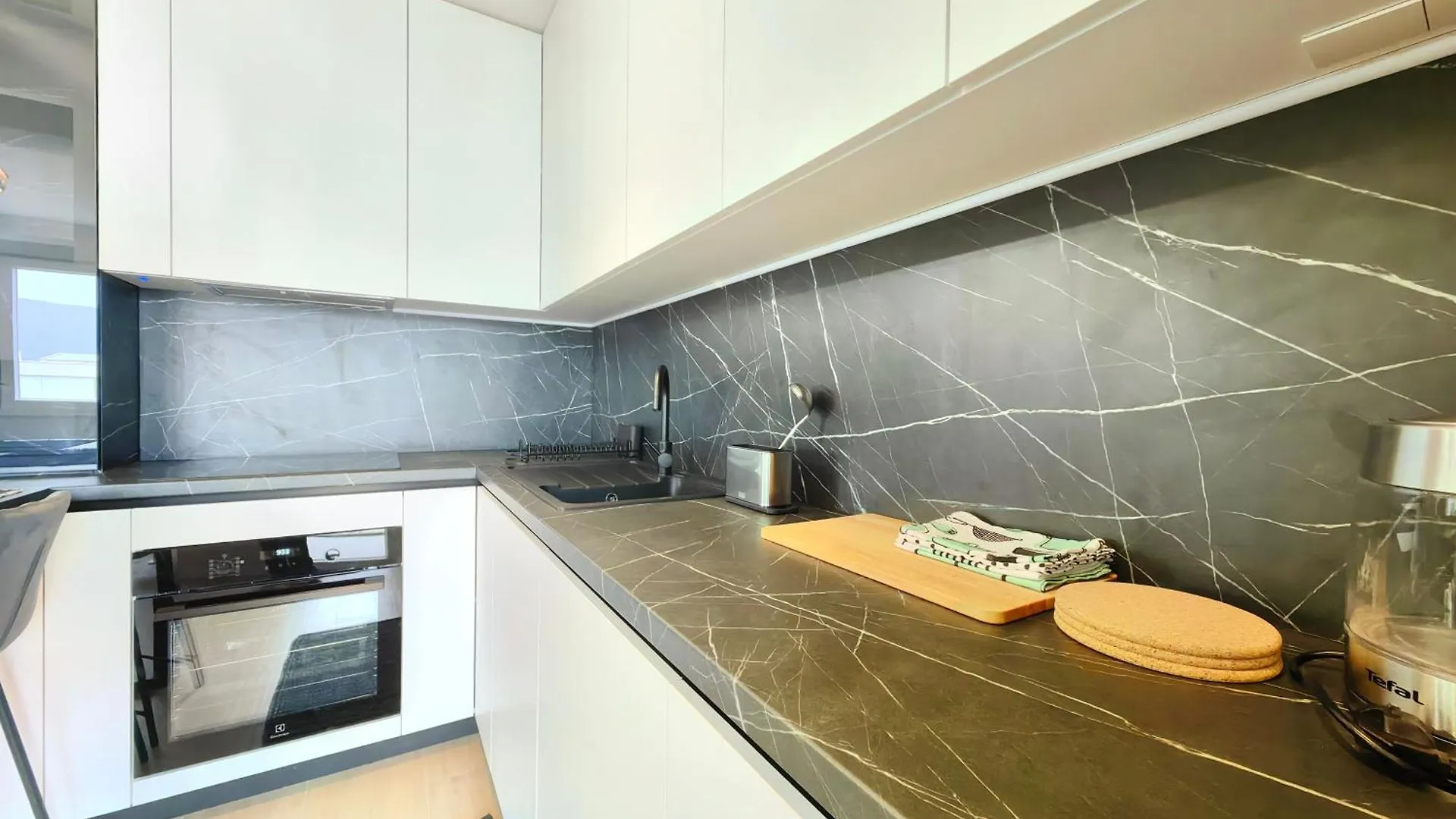 Cozy Holidays Apartment 스플리트